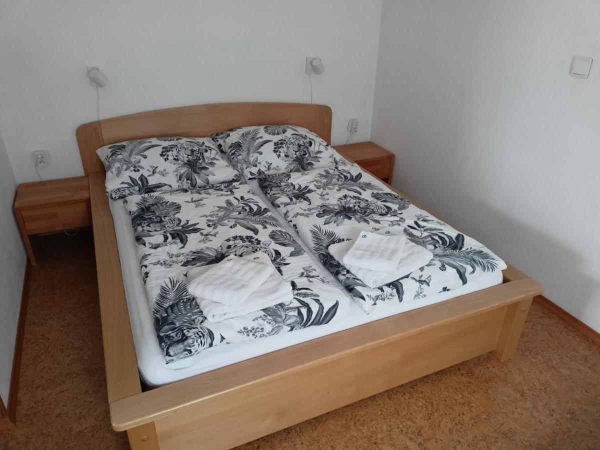 קאספרסקה הורי Apartman Mocca מראה חיצוני תמונה